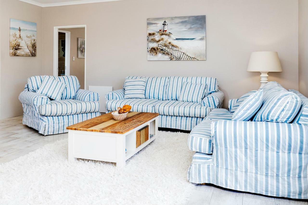 Settle Inn Self Catering Accommodation كولشستر المظهر الخارجي الصورة